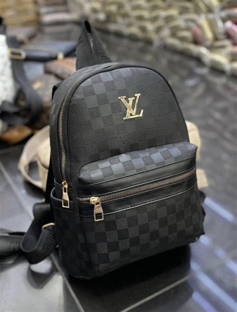 рюкзак louis vuitton женский оригинал|louis vuitton shoulder bag.